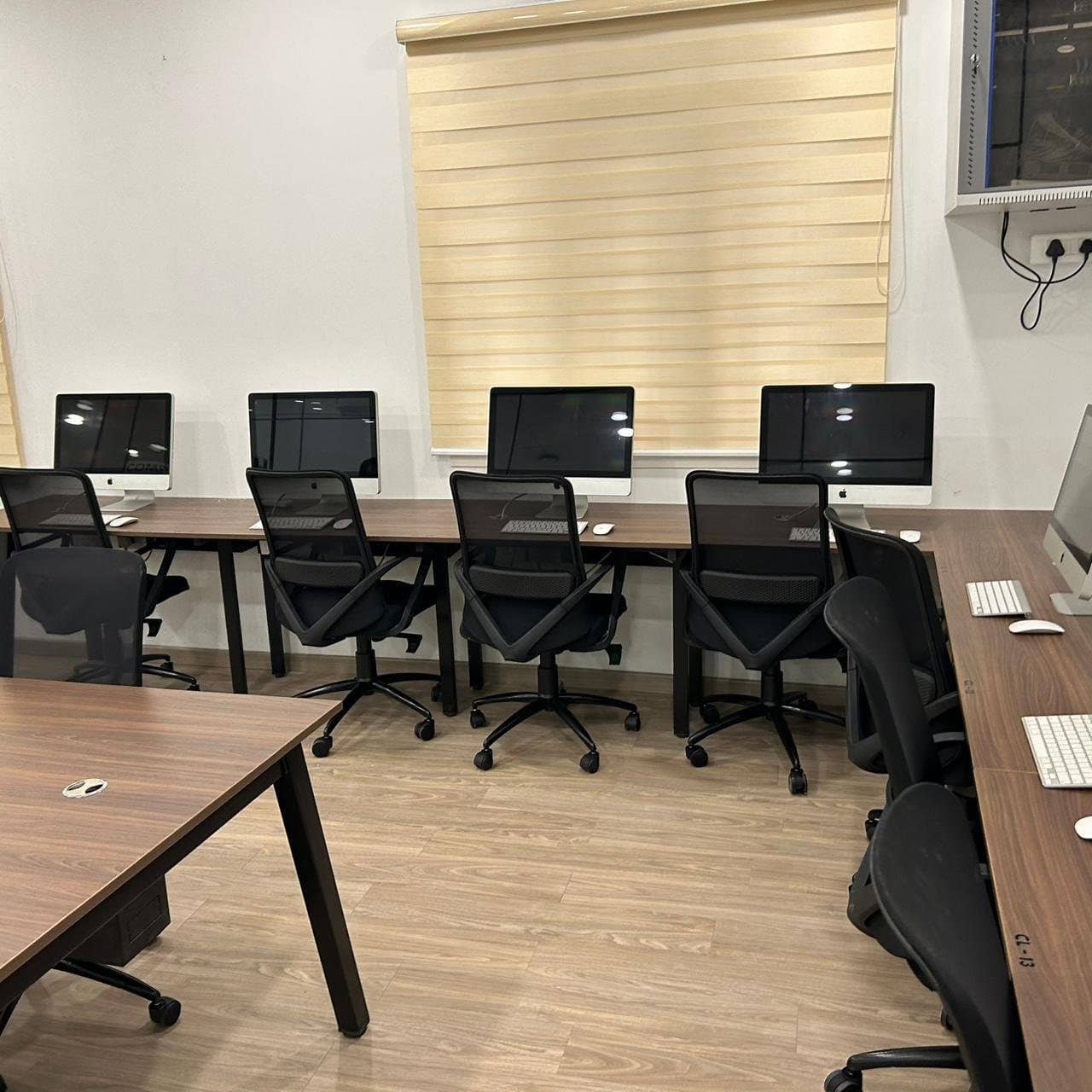 Computing Lab photo 2